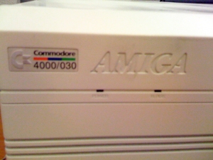 Commodore Amiga 4000/030